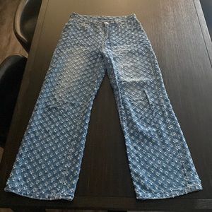 Shein high waisted pants with cute style. Size M